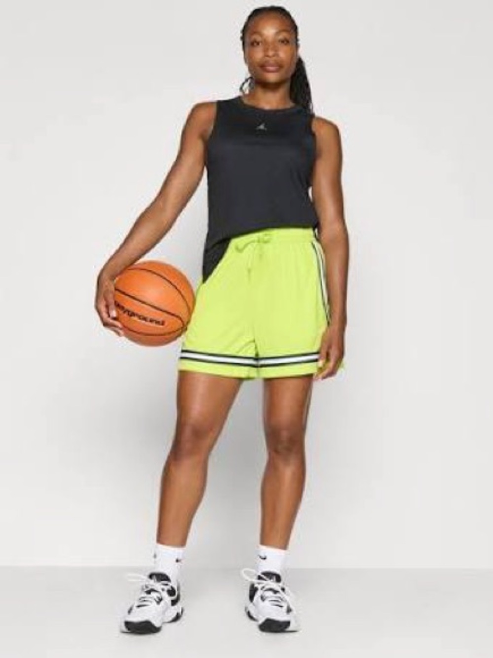 Nike W's Size M Dri-FIT 5" Shorts Crossover Running Exercise Sports Basketball